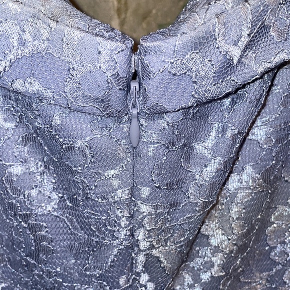 Dress - Picture 5 of 6